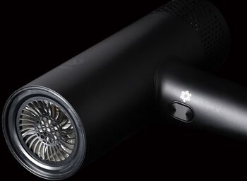 re. Hyperspeed Core hárblásari