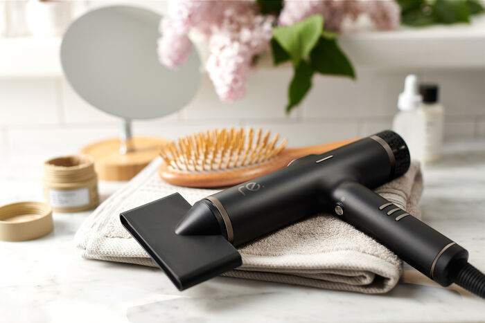 re. Hyperspeed Light hárblásari