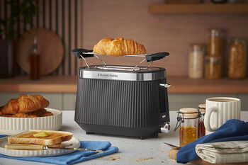 Russell Hobbs Brontë brauðrist - Svört