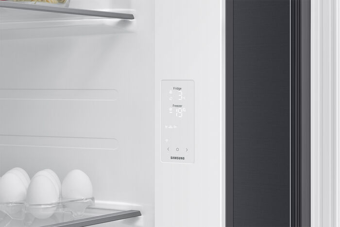 Samsung tvöfaldur kæli- og frystiskápur RS70F64KDFEF - Svartur