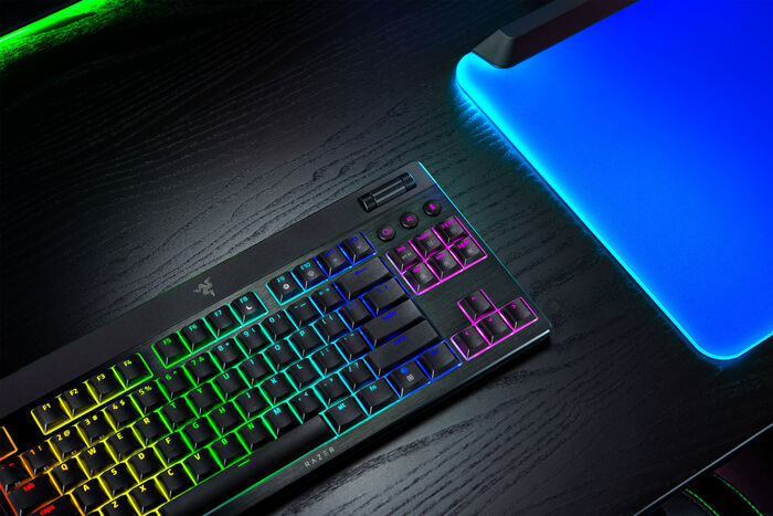 Razer BlackWidow V4 TKL HyperSpeed þráðlaust leikjalyklaborð