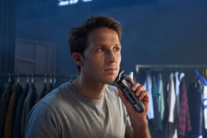 Philips Series 7000 rakvél + OneBlade