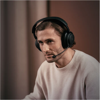 SteelSeries Arctis Nova Elite leikjaheyrnartól - Svört