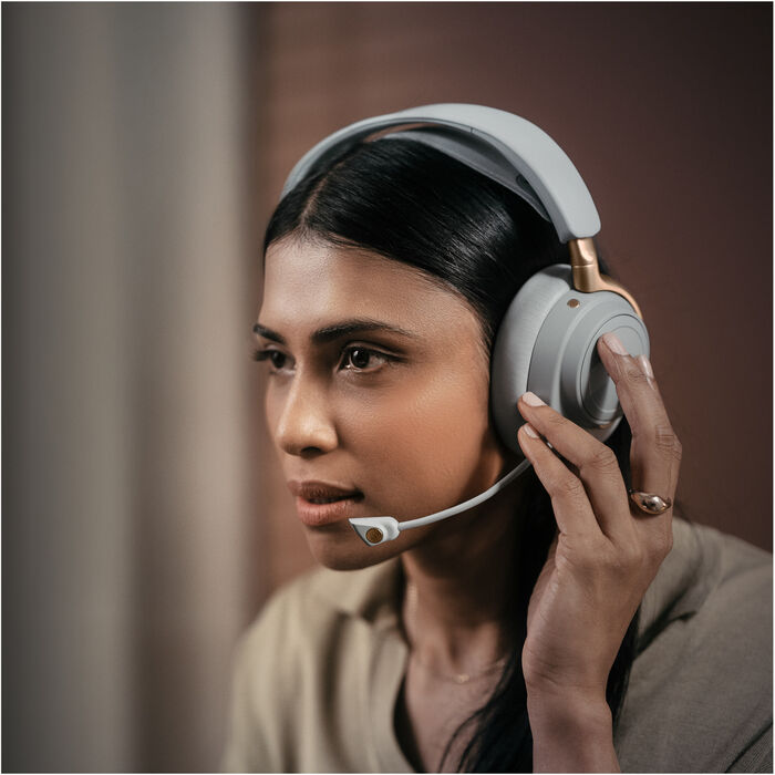 SteelSeries Arctis Nova Elite leikjaheyrnartól - Hvít