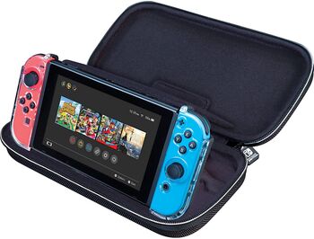Nintendo Switch NNS40 taska - Hvít