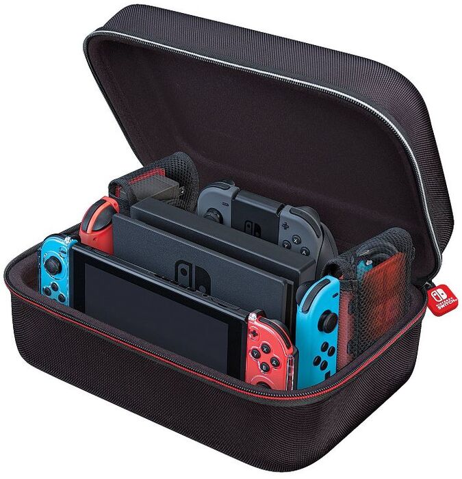 Product image not available for Nintendo Switch Deluxe taska