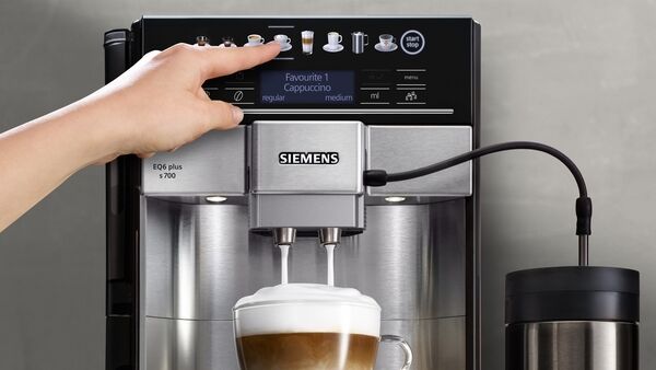 Siemens EQ.6 Plus s700 sjálfvirk kaffivél TE657319RW - Svört