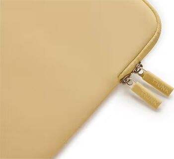 Trunk fartölvuhlíf fyrir 15"  MacBook - Gult