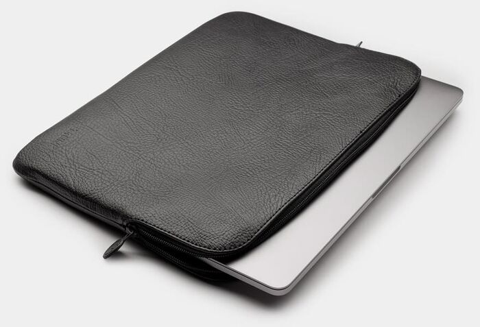 Trunk 13" vegan leður fartölvuhlíf fyrir MacBook - Svart