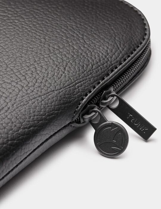 Trunk 13" vegan leður fartölvuhlíf fyrir MacBook - Svart