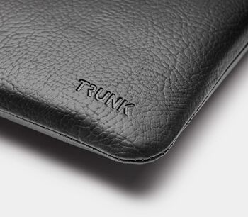 Trunk 13" vegan leður fartölvuhlíf fyrir MacBook - Svart