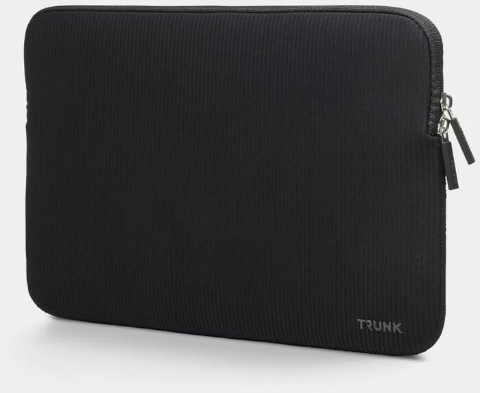 Trunk Velvet 13" fartölvuhlíf fyrir MacBook Pro/Air - Svört