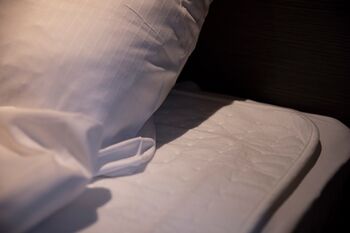 re. hitaundirteppi - Hvítt