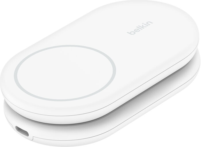Belkin BoostCharge 2-í-1 15W Qi2 þráðlaus hleðslustandur - Hvítur